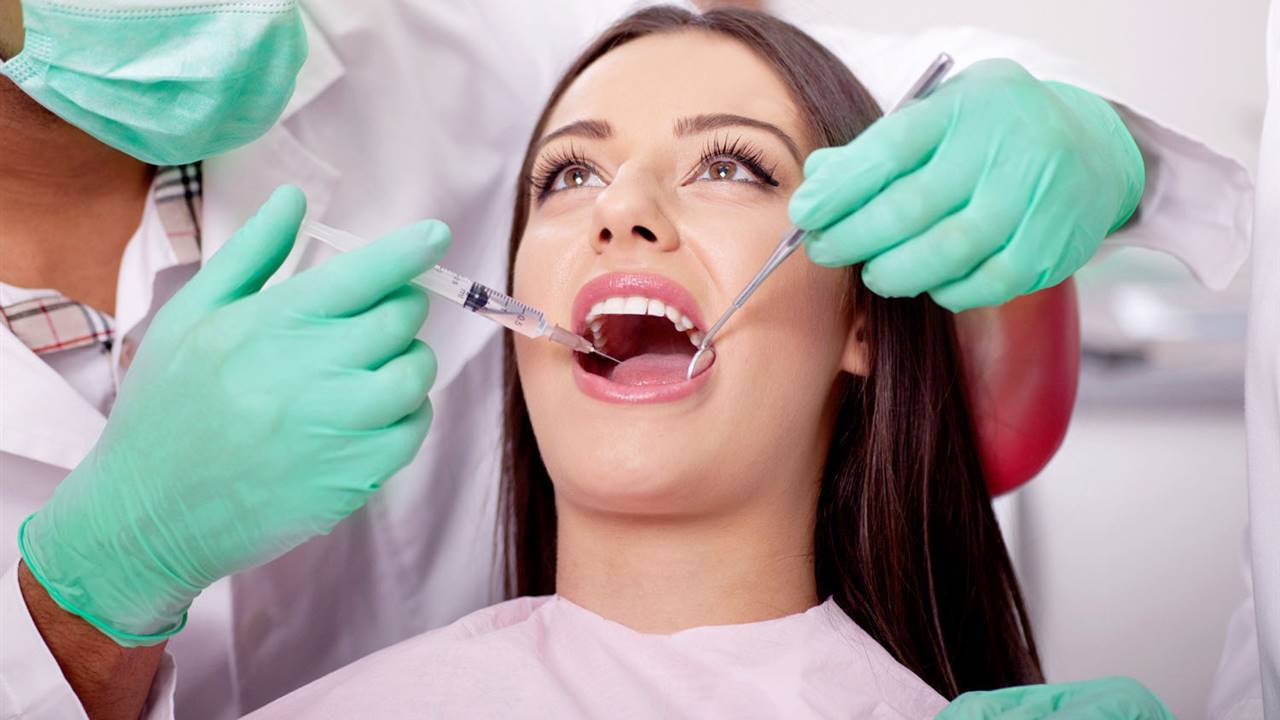 anestesia implantes dentales paciente
